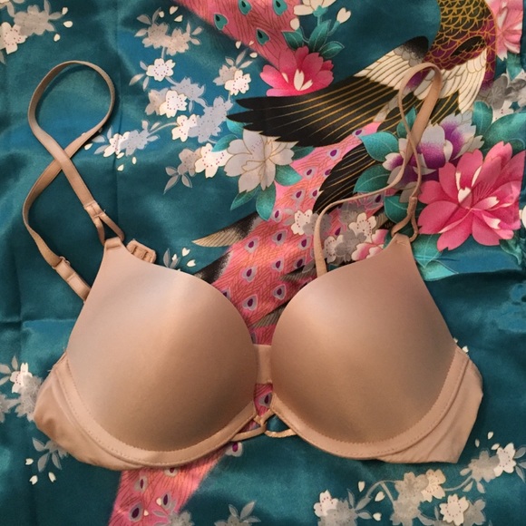 VS nude bombshell bra *adds 2 cup sizes!*