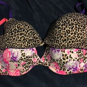 2 VS Pink bras 36C