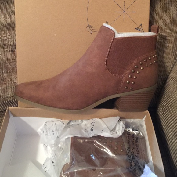 Ankle boots