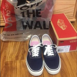 Vans Era NWOT