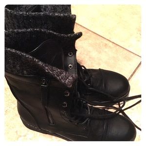 BNWT Black Combat boots size 9