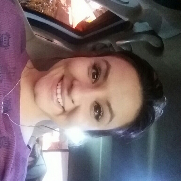 Meet your Posher, Jessica