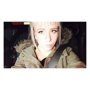 Meet your Posher, Brooklyn