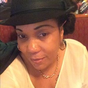 Meet your Posher, Cherise