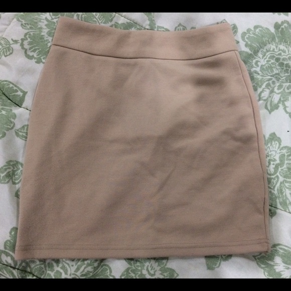 Taupe Mini Skirt - Picture 3 of 4
