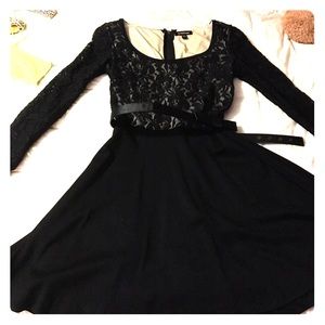 BLACK BEBE COCKTAIL DRESS