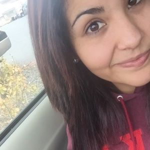 Meet your Posher, Nelly