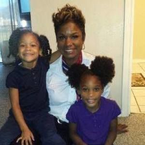 Meet your Posher, Renee