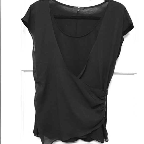 Pretty short sleeve blouse