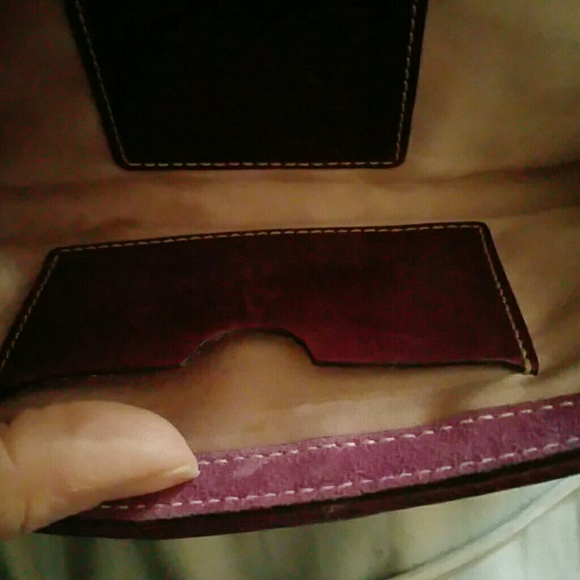 Plum Coach clutch. Authentic. - Picture 3 of 4