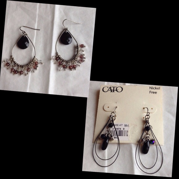 Two pairs of earrings