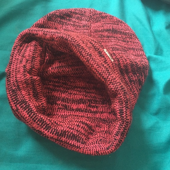 Pink beanie - Picture 2 of 3