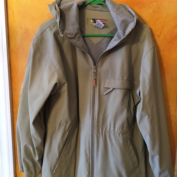 Fleece lined water resistant jacket