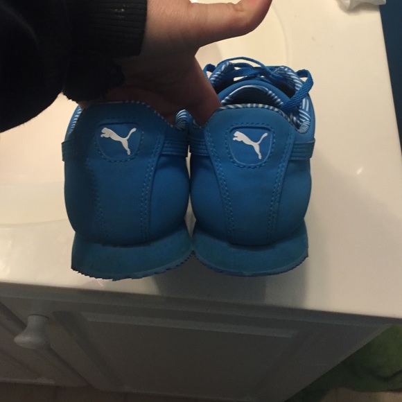 Blue Puma Roma's - Picture 2 of 3
