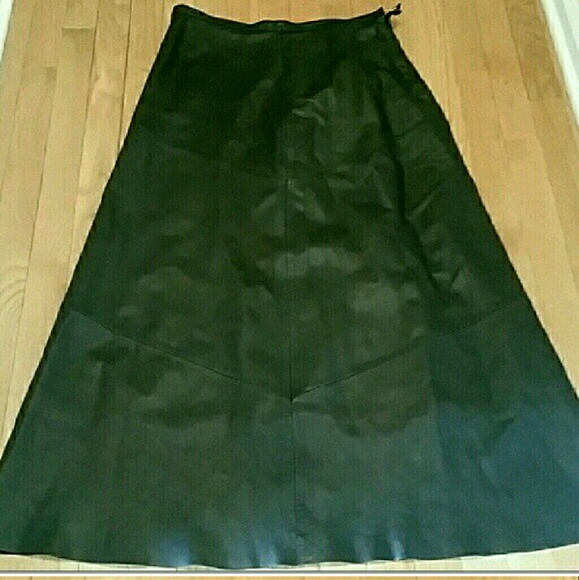 100 % LEATHER MAXI SKIRT - Picture 2 of 3