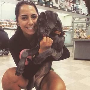 Meet your Posher, Leah