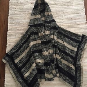 Karen Hart Black and Tan poncho