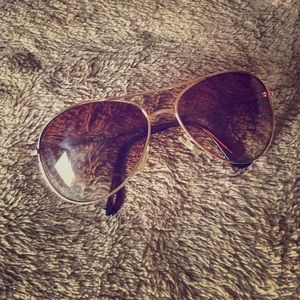 Aviator sunglasses