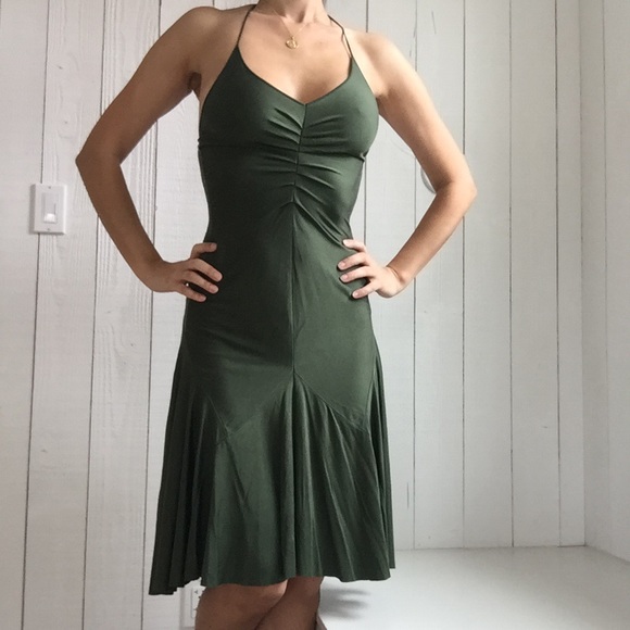 ❌BUNDLED❌Green silk dress - Picture 4 of 4