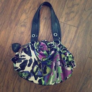 Jessica Simpson purse