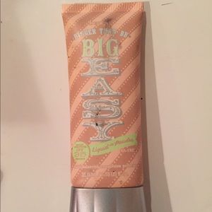 Benefit Big Easy BB cream in 05 Beige