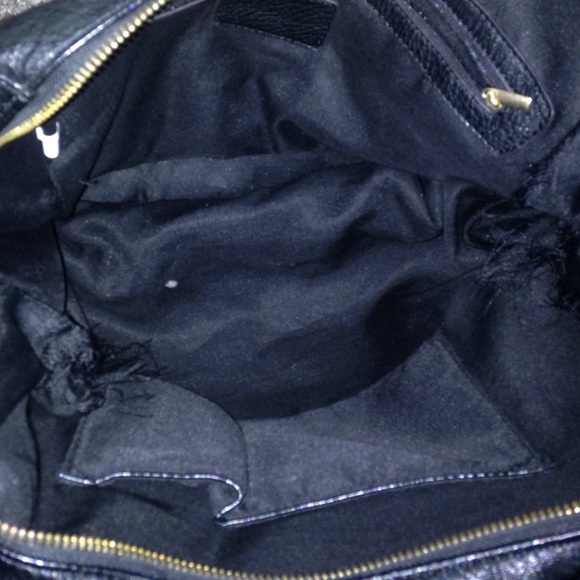 Black faux leather bag with gold zippers. - Picture 3 of 4
