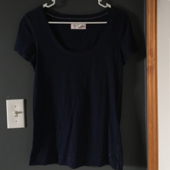 Navy blue kids L fit adult S t-shirt