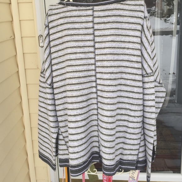 ⭐️SALE⭐️ NWT Free People Tunic Shirt - Picture 2 of 7