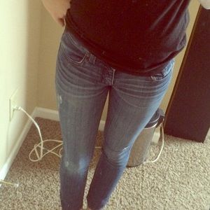Medium wash skinny jeans
