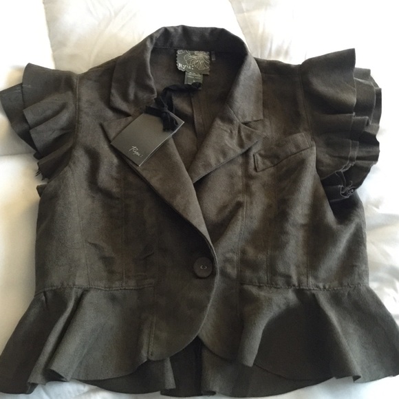 NWTs Cap Sleeve Blazer Top