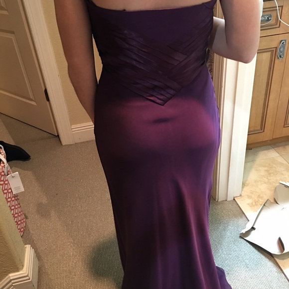 Size 2 formal gown - Picture 2 of 3