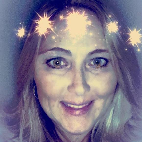 Meet your Posher, Tonya - Picture 2 of 3