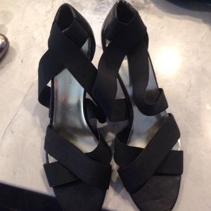 Black strappy wedge