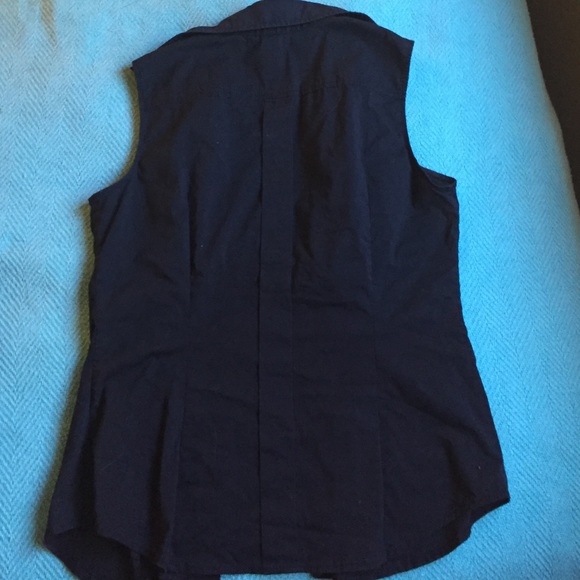 Design Studio black button-up vest - Picture 3 of 3