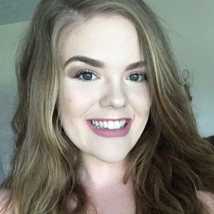 Meet your Posher, Ashlee