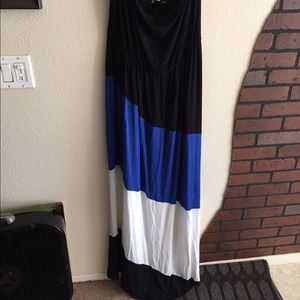 PLUS SIZE FOREVER 21 MAXI DRESS