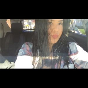 Meet your Posher, Carolina