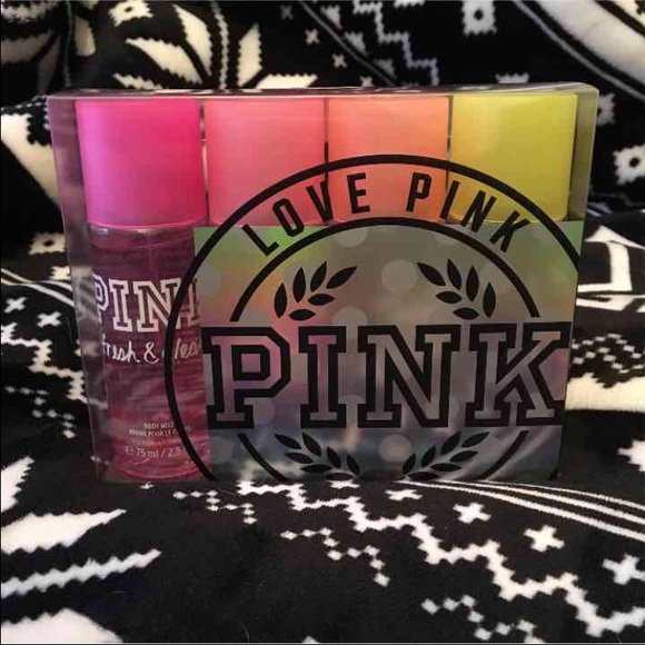 4 pack of PINK mini mists