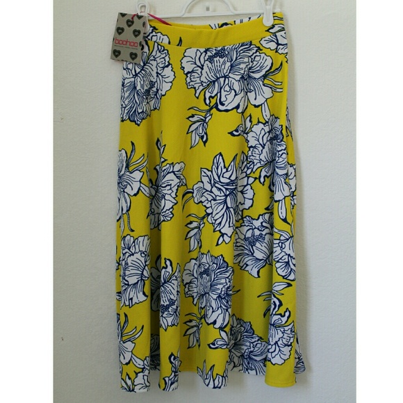 Boohoo Floral Midi Skirt