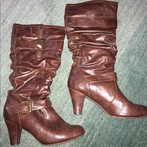 Dark brown Madden Girl boots