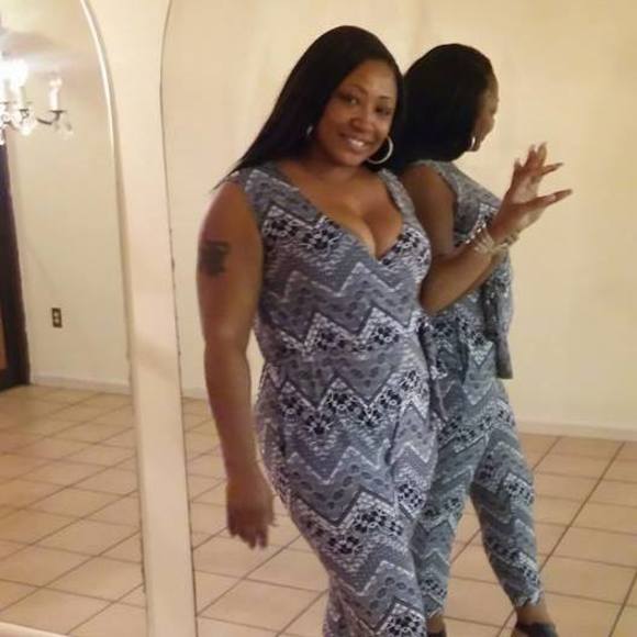 Meet your Posher, Tambara - Picture 1 of 1