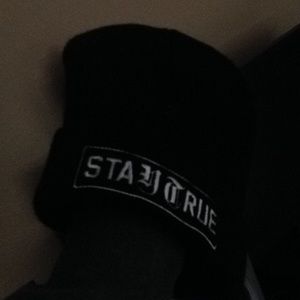 Stay True beanie