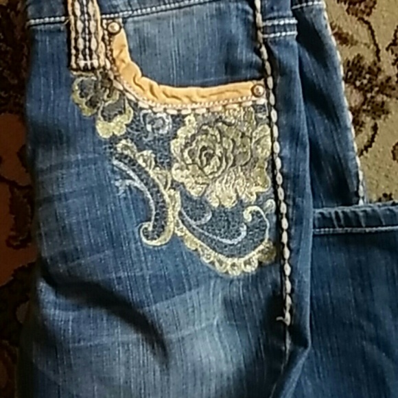 Cache - Picture 4 of 4