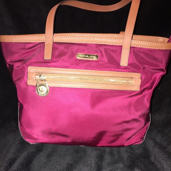 Michael Kors cranberry Kempton tote