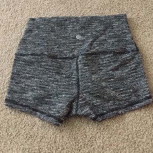 Lulu lemon spandex shorts size 6