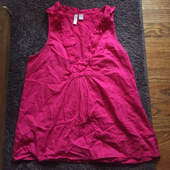 No stains or rips old navy tank