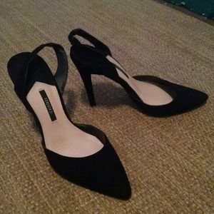 Black d'orsay slingback pumps