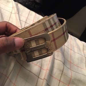 Burberry belt