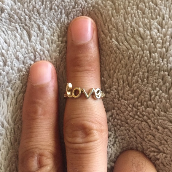 Scripted LOVE H&M ring