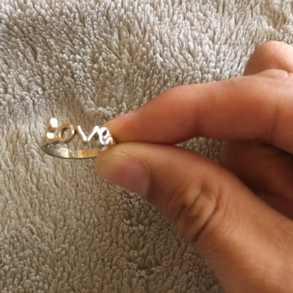 Scripted LOVE H&M ring - Picture 2 of 2